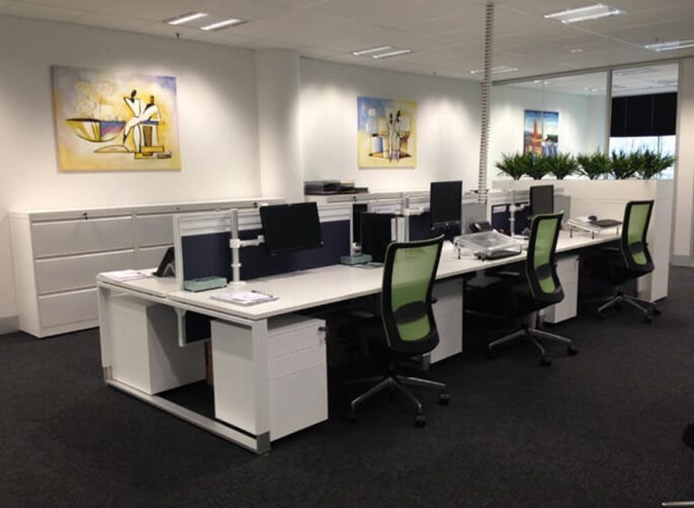 Read more about the article Workstation Table: Premium Office Tables in Malaysia