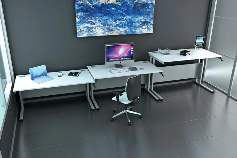 Read more about the article Height Adjustable Desks: Benefits for Malaysian Offices