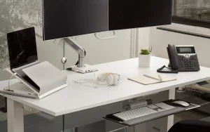 Read more about the article Ergonomic Workstations in Offices: Boosting Employee Health, Comfort, and Productivity